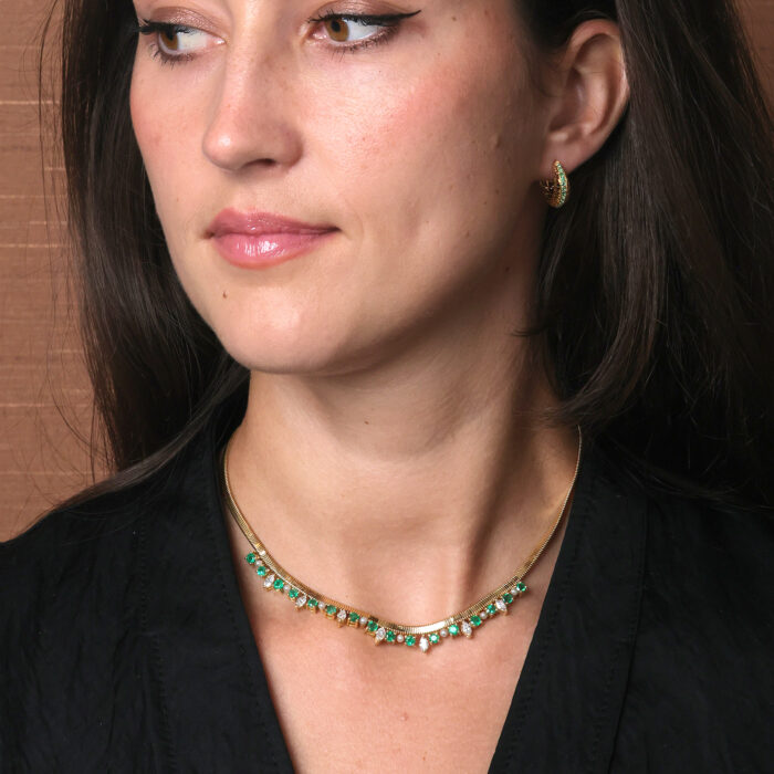 Necklace with Diamonds, Emeralds and Pearls