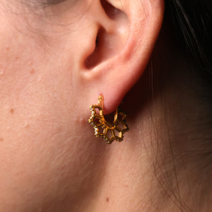 Muharraq Star Earrings with Diamond