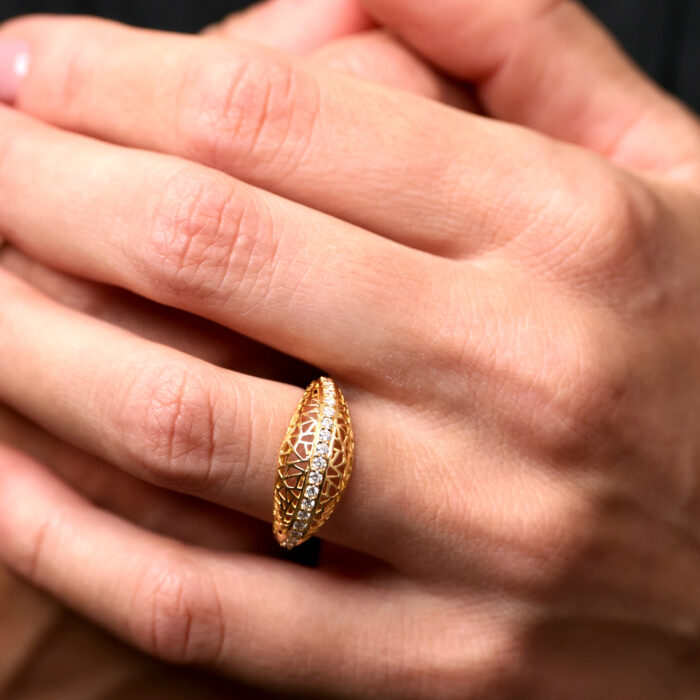 Weave Ring with Diamonds