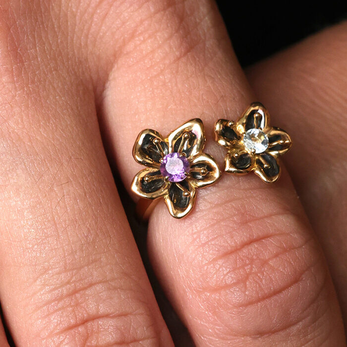 Classic Amethyst and Aquamarine Flower Toi-et-Moi Ring