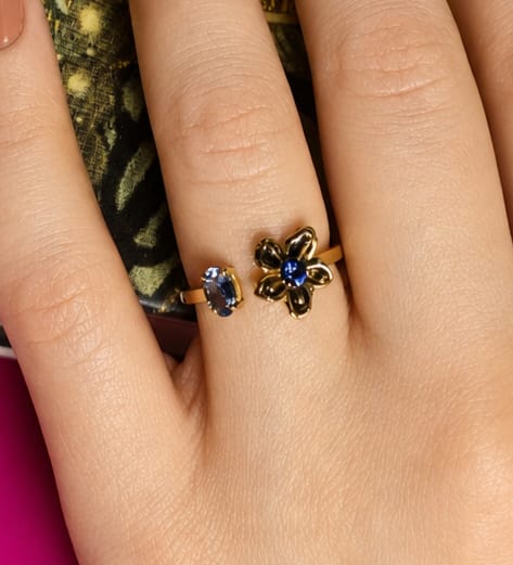Classic Gem Toi-et-Moi Ring in Kyanite and Aquamarine