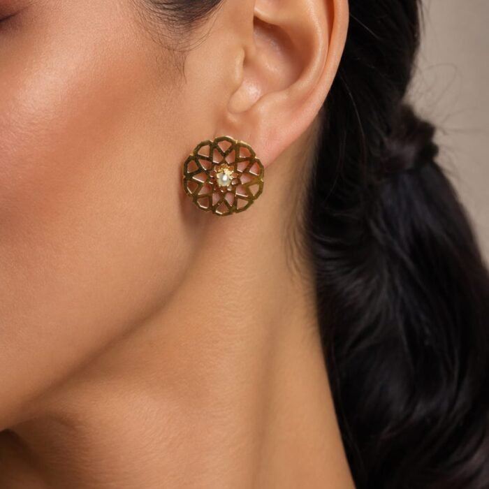 Classic Studs with Bahraini Pearls
